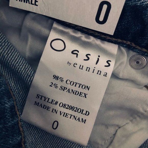 NWT Oasis by Eunina Tobi Super High Rise Mom Ankle Distressed Jeans Size 0 - Picture 15 of 16